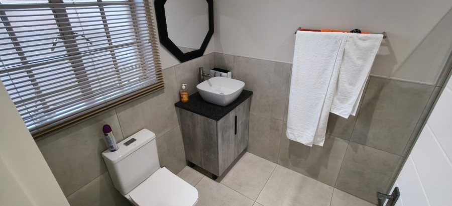 3 Bedroom Property for Sale in Waterkloof East North West